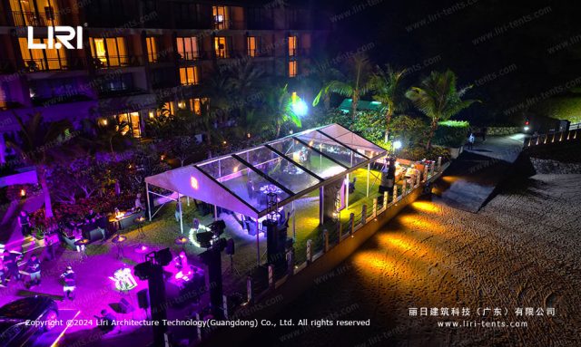 高端宴会篷房夜景图